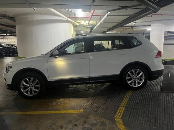 VOLKSWAGEN TIGUAN 1.4 250 TSI TOTAL FLEX ALLSPACE COMFORTLINE TIPTRONIC